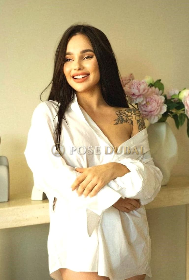 Anya, 21, escort in Dubai — Ukrainian, 158 cm (photo 1 of 9)
