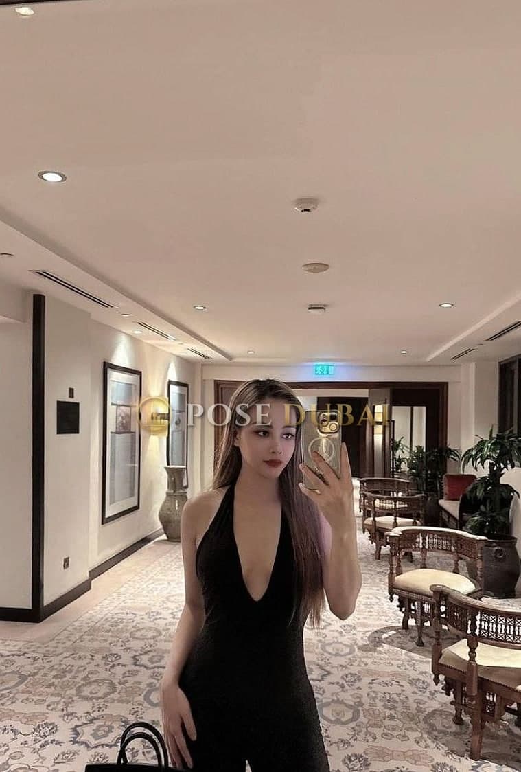 Cherry, 23, escort in Dubai — Singaporean, 170 cm (photo 1 of 12)