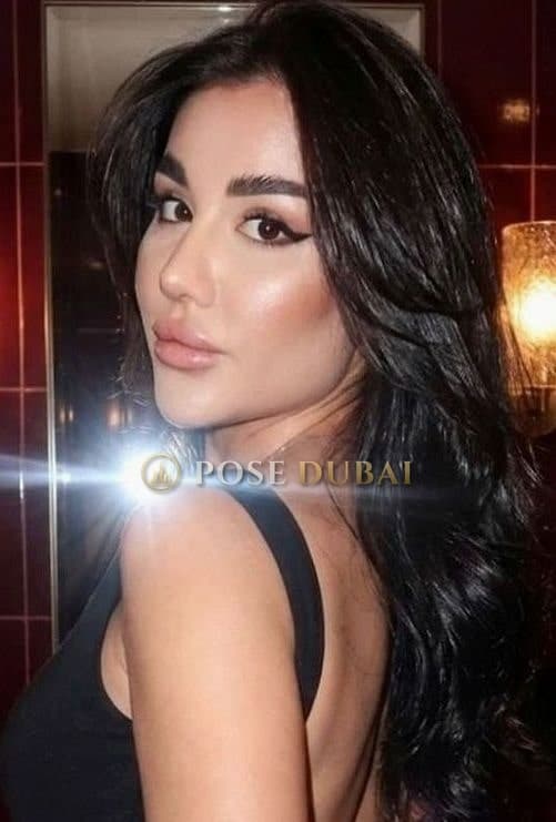 Diana, 27, escort in Dubai — 165 cm (photo 1 of 8)