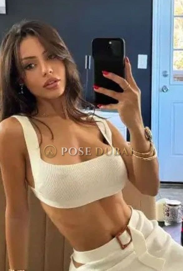 Emily, 23, escort in Dubai — Polish, 170 cm (photo 1 of 9)