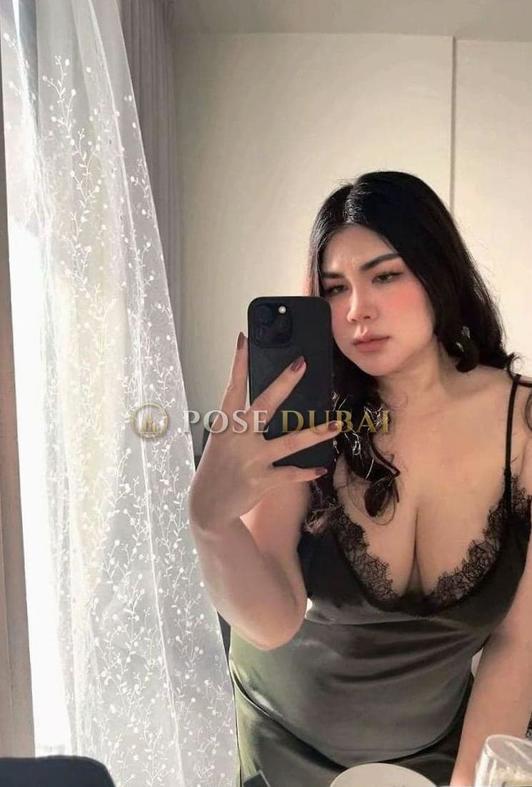 Katy, 29, escort in Dubai — Thai, 169 cm (photo 1 of 13)