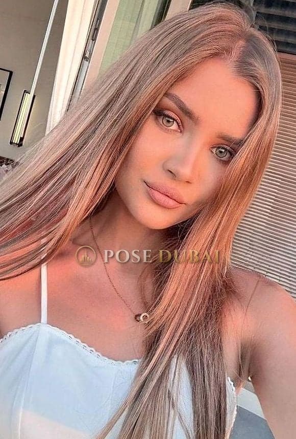 Kira, 22, escort in Dubai — Russian, 167 cm (photo 1 of 11)