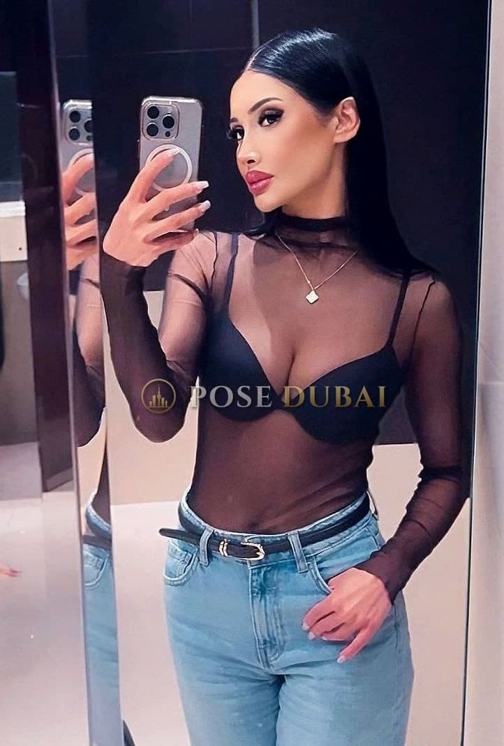 Lera, 30, escort in Dubai — Kazakh, 168 cm (photo 1 of 3)
