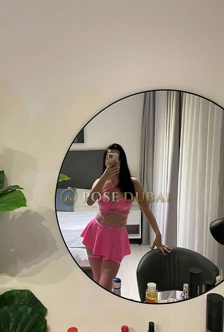 Milana, 25, escort in Dubai — Ukrainian, 165 cm (photo 1 of 4)