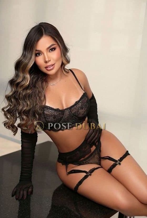 Serena, 23, escort in Dubai — Brazilian, 170 cm (photo 1 of 7)