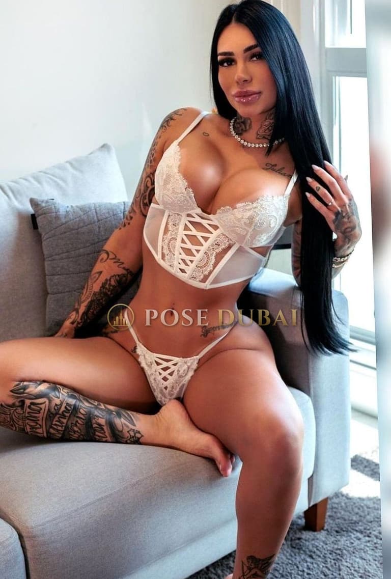 Victoria, 25, escort in Dubai — Brazilian, 170 cm (photo 1 of 13)