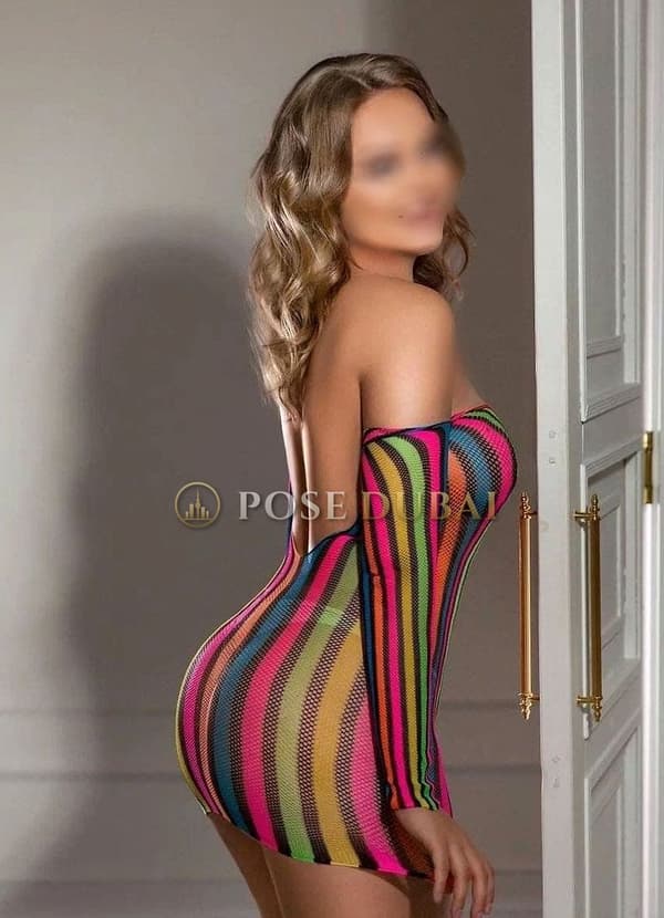 Margarita, 28, escort in Dubai — French, 172 cm (photo 5 of 6)