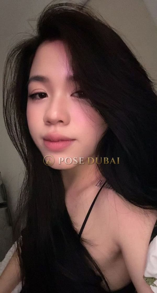 Mặt, 24, escort in Dubai — Vietnamese, 162 cm (photo 5 of 8)