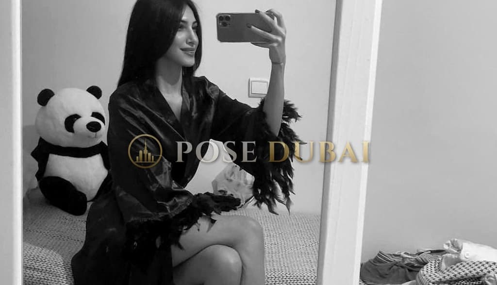 Maya, 22, escort in Dubai — Tunisian, 170 cm (photo 5 of 13)