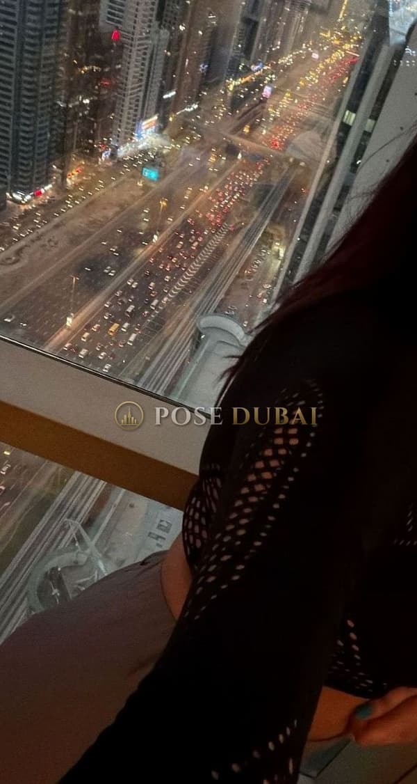 Maya, 23, escort in Dubai — 167 cm, Indian (photo 10 of 10)