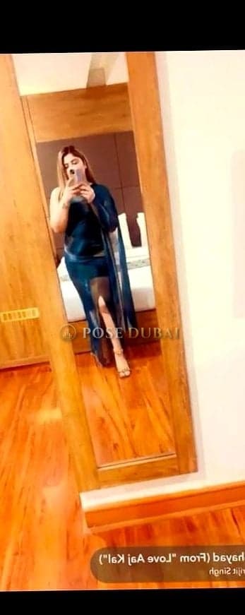 Maya Khan, 22, escort in Dubai — 165 cm, Indian (photo 8 of 10)