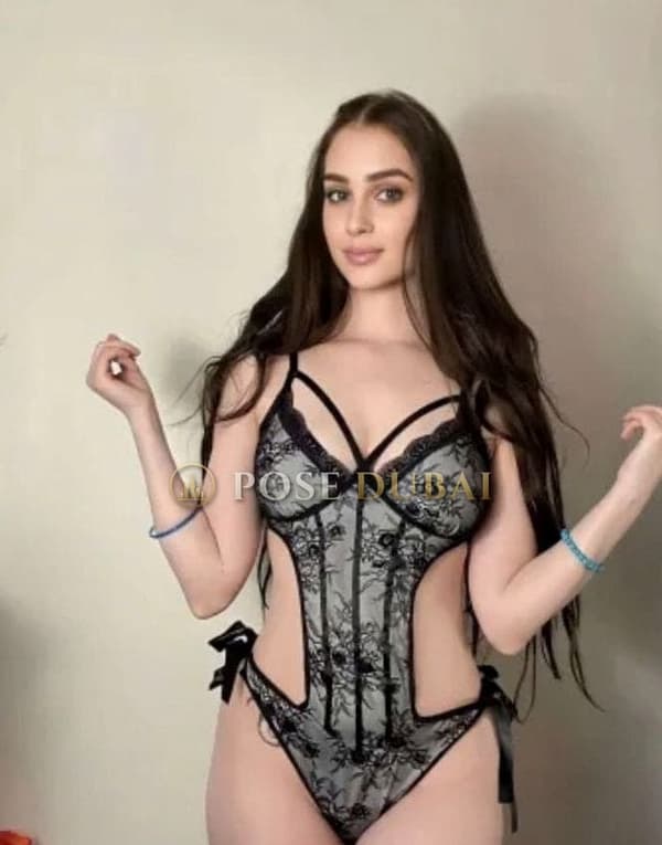 Meera, 22, escort in Dubai — 167 cm (photo 5 of 13)