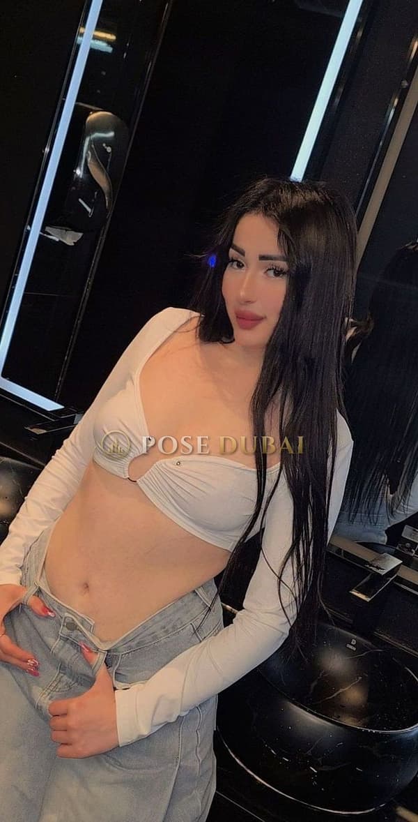 Meme, 22, escort in Dubai — 170 cm, Syrian (photo 2 of 9)