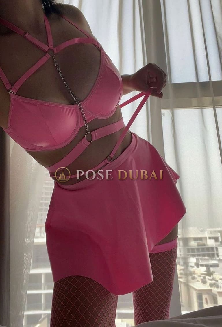 Milana, 25, escort in Dubai — 165 cm, Ukrainian (photo 2 of 4)