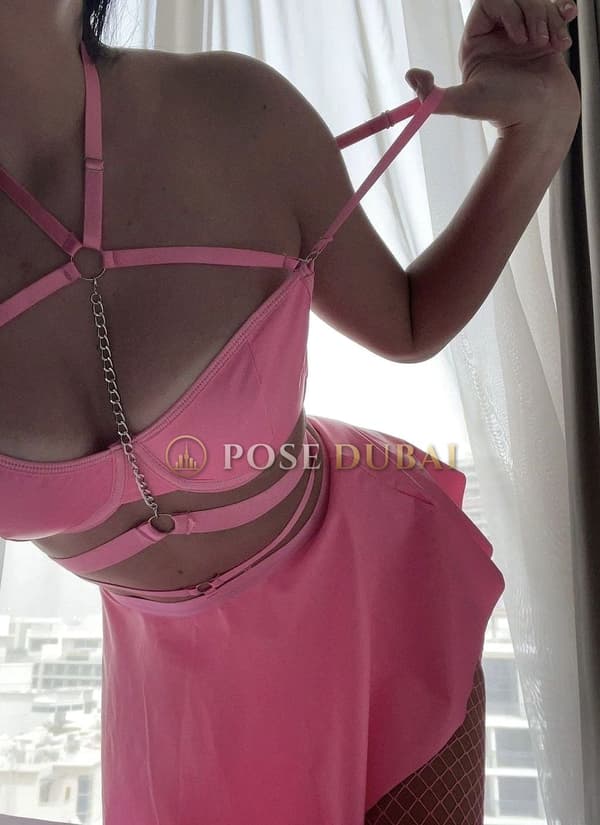 Milana, 25, escort in Dubai — Ukrainian, 165 cm (photo 3 of 4)