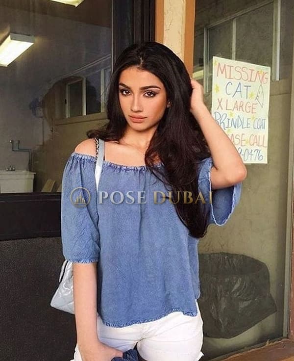 Mina, 19, escort in Dubai — 165 cm (photo 2 of 13)