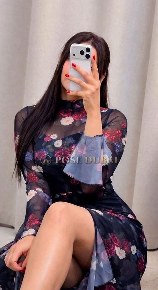 Neha, 25, escort in Dubai — 165 cm, Indian (photo 4 of 10)