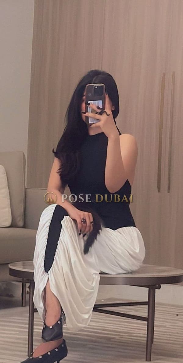 Noor, 21, escort in Dubai — Pakistani, 160 cm (photo 9 of 13)