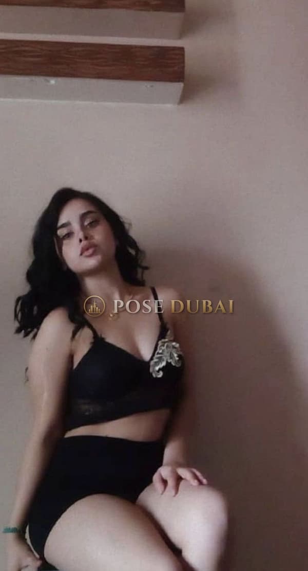 Noor, 22, escort in Dubai — Syrian, 155 cm (photo 11 of 12)