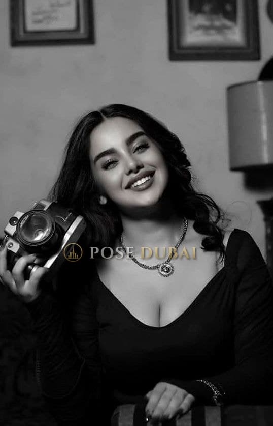 Noor, 22, escort in Dubai — Syrian, 155 cm (photo 5 of 12)