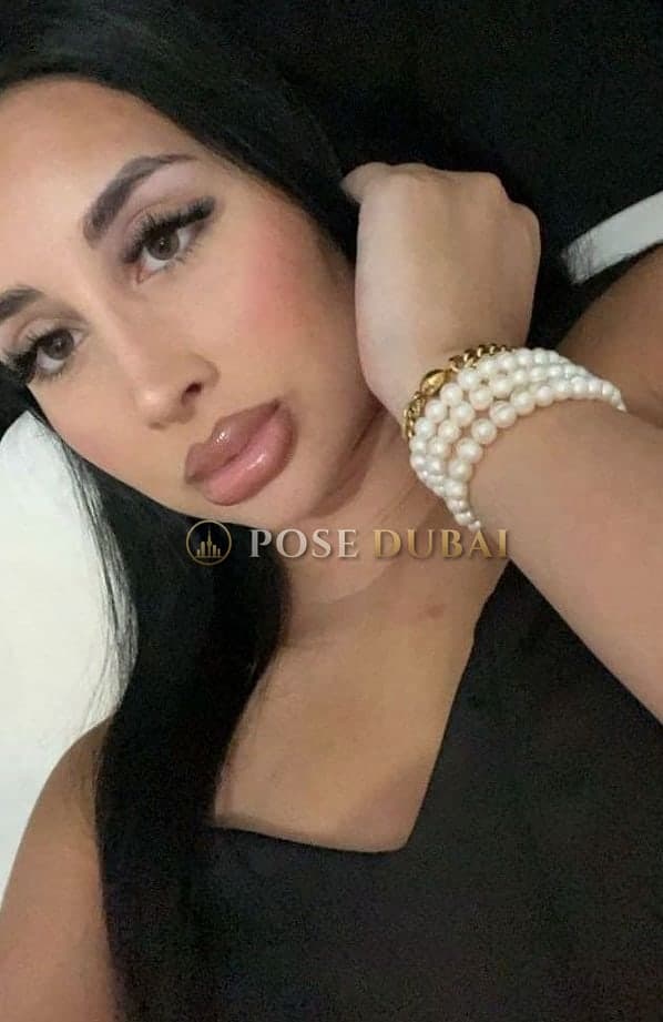 Nova, 24, escort in Dubai — 164 cm, German (photo 4 of 5)
