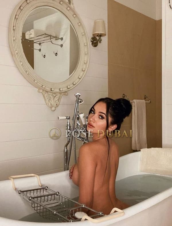 Olesya, 23, escort in Dubai — 171 cm, Ukrainian (photo 6 of 10)