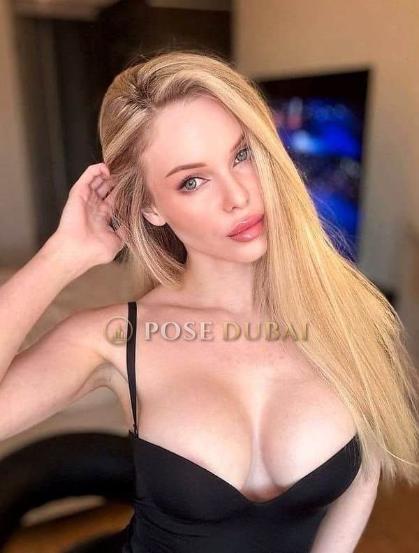 Olivia, 22, escort in Dubai — 168 cm (photo 2 of 9)