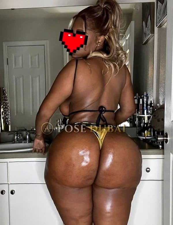 Pearl, 27, escort in Dubai — South African, 168 cm (photo 3 of 8)