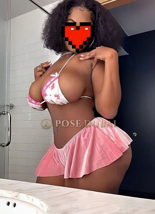 Pearl, 27, escort in Dubai — South African, 168 cm (photo 5 of 8)