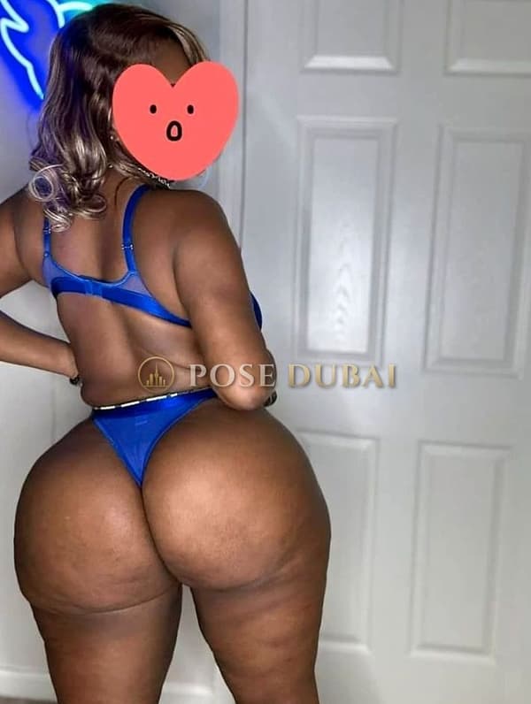 Pearl, 27, escort in Dubai — South African, 168 cm (photo 7 of 8)