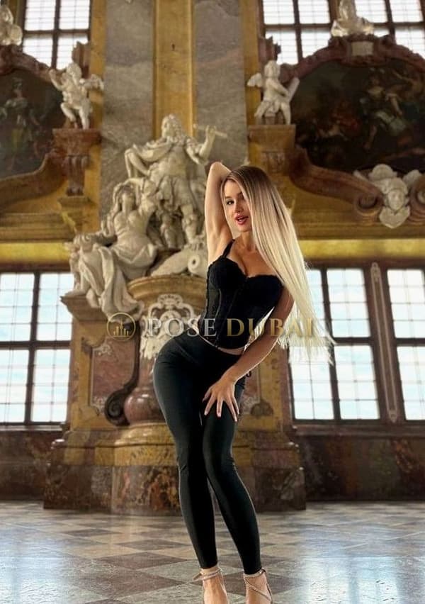 Polina, 19, escort in Dubai — Russian, 170 cm (photo 7 of 13)