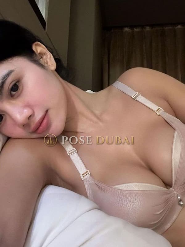 Ana, 25, escort in Dubai — Cambodian, 167 cm (photo 1 of 6)