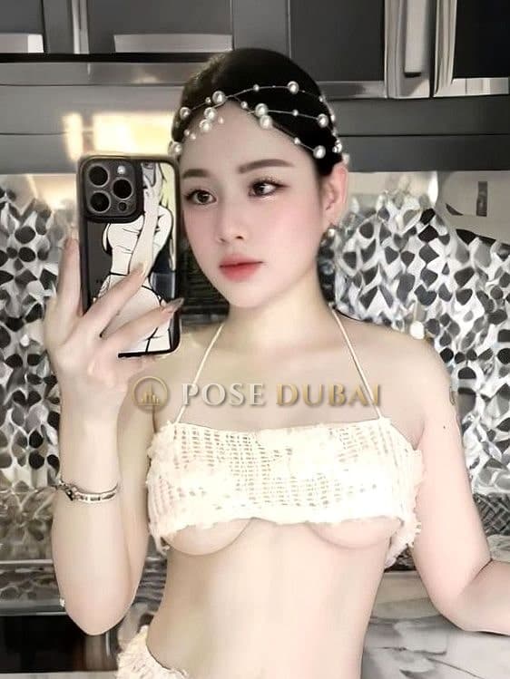 Yumie, 23, escort in Dubai — 169 cm (photo 1 of 5)