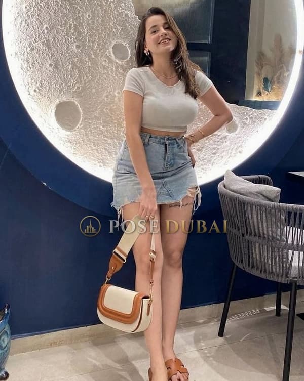 Radhika, 23, escort in Dubai — Indian, 170 cm (photo 3 of 5)