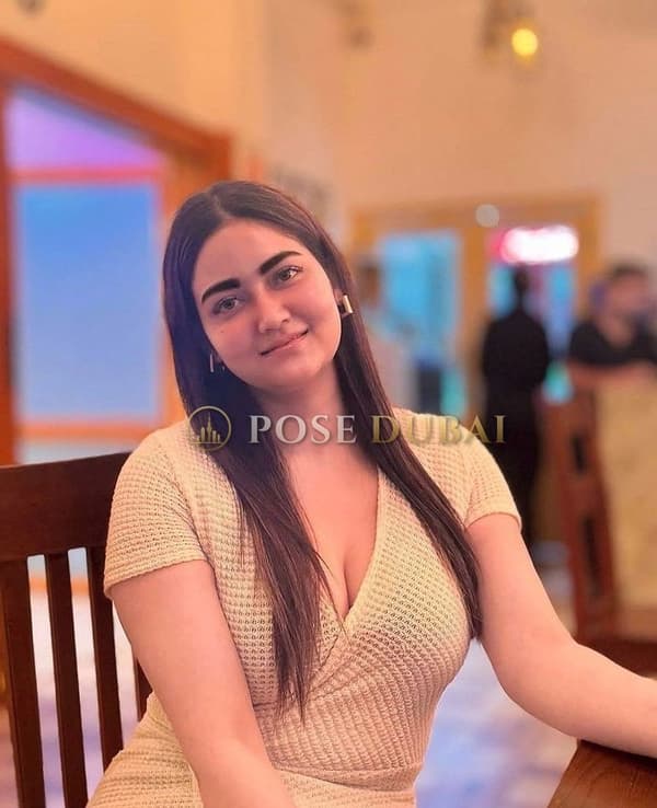 Rashmi, 24, escort in Dubai — Indian, 168 cm (photo 5 of 6)