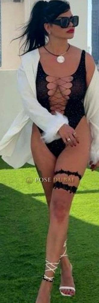 Rida, 32, escort in Dubai — Azerbaijani, 176 cm (photo 7 of 12)
