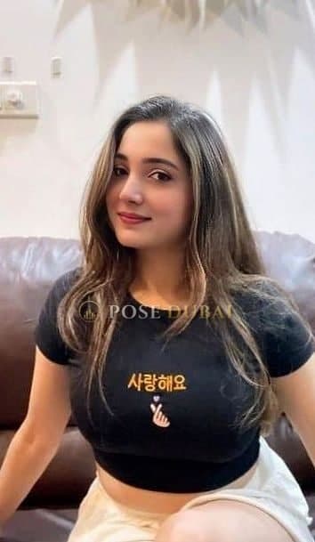 Ridhi, 22, escort in Dubai — Indian, 159 cm (photo 3 of 5)