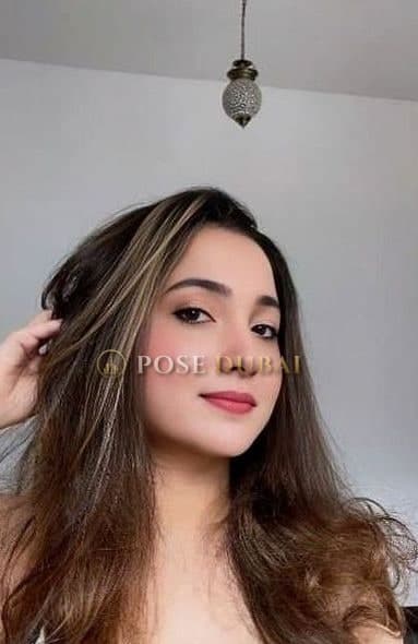 Ridhi, 22, escort in Dubai — Indian, 159 cm (photo 5 of 5)