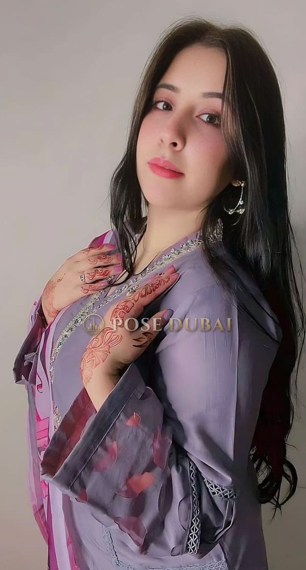 Ritika, 21, escort in Dubai — 162 cm, Indian (photo 6 of 13)