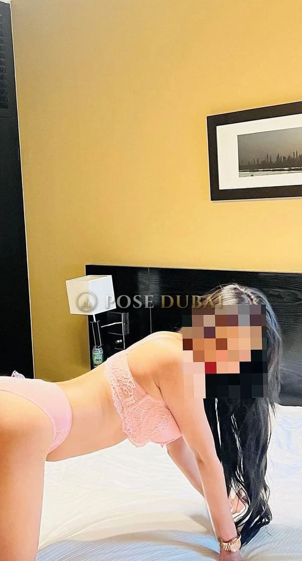 Saee, 26, escort in Dubai — Indian, 168 cm (photo 7 of 9)