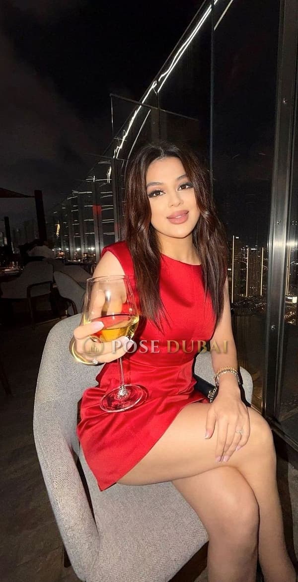 Sara, 26, escort in Dubai — 165 cm, Turkish (photo 6 of 11)