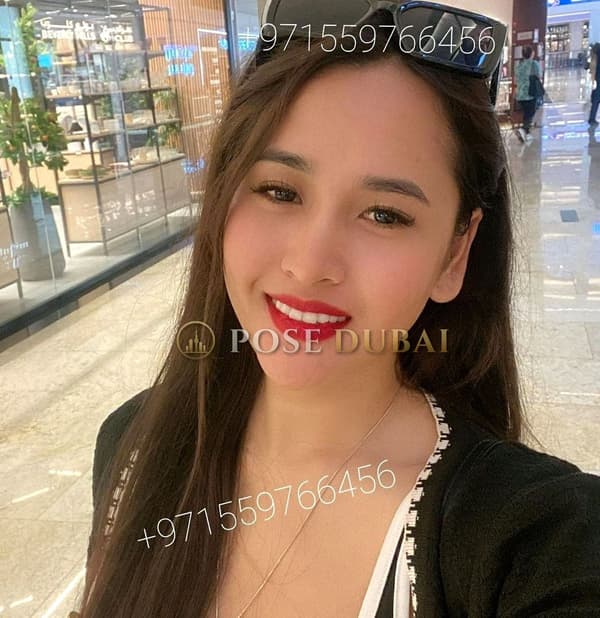 Sarah, 23, escort in Dubai — Filipino, 156 cm (photo 11 of 13)