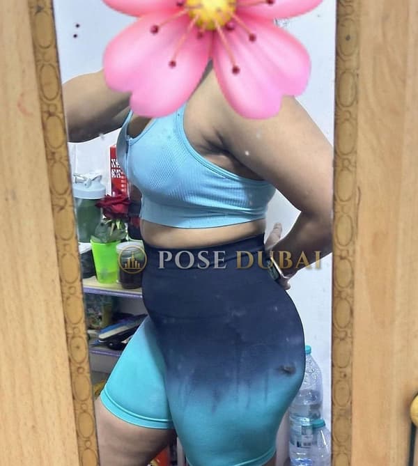 Shenaya, 27, escort in Dubai — 160 cm, Sri Lankan (photo 6 of 6)