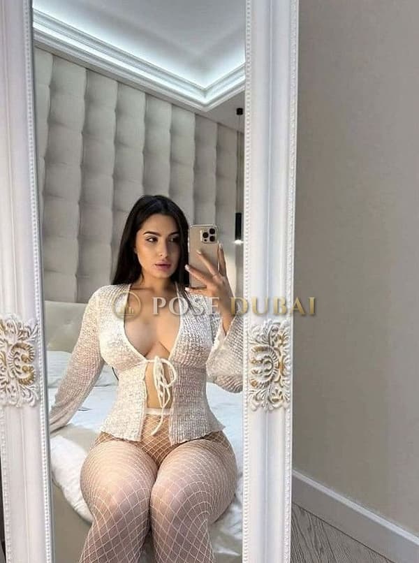 Svetlana, 23, escort in Dubai — Russian, 162 cm (photo 3 of 7)