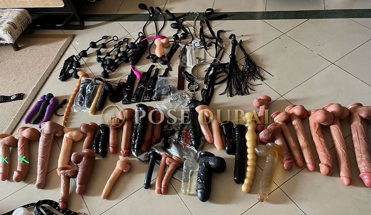 Tina, 28, escort in Dubai — Vietnamese, 162 cm (photo 1 of 18)