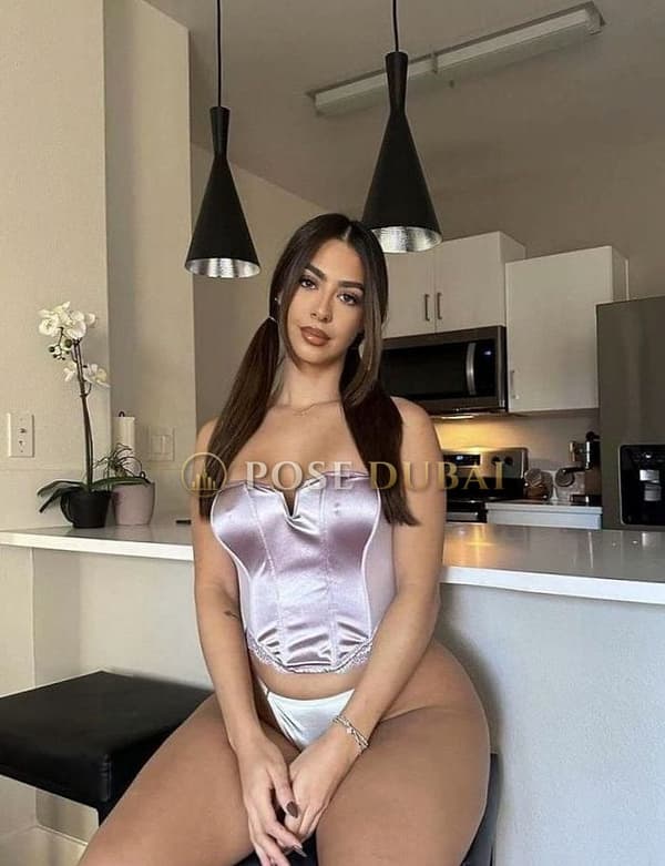 Ulyana, 22, escort in Dubai — Russian, 170 cm (photo 1 of 10)