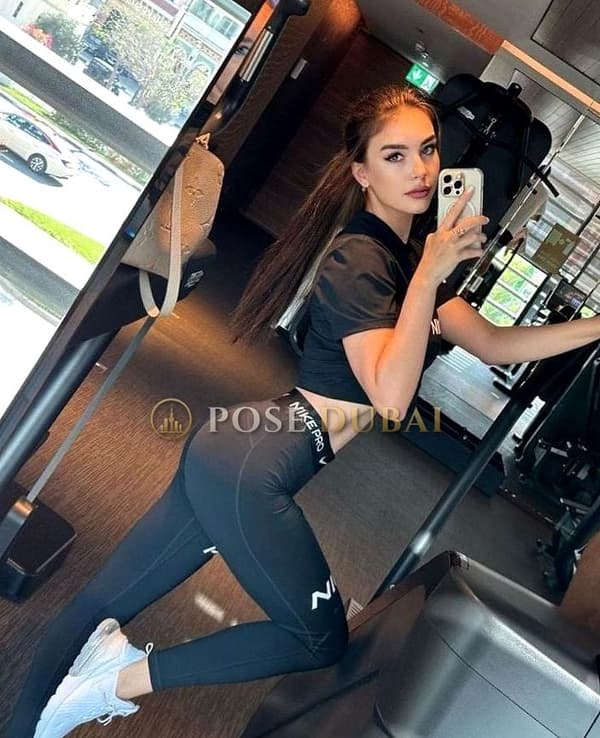 Vera, 24, escort in Dubai — 168 cm (photo 4 of 9)