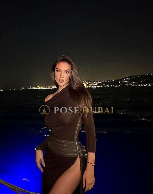 Victoria, 22, escort in Dubai — 170 cm (photo 5 of 11)