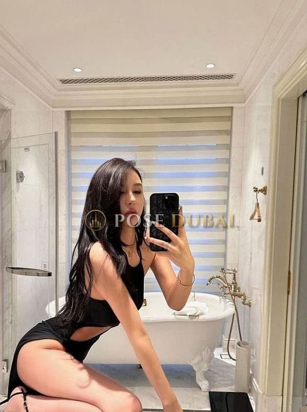 Yuna, 23, escort in Dubai — 175 cm (photo 1 of 14)