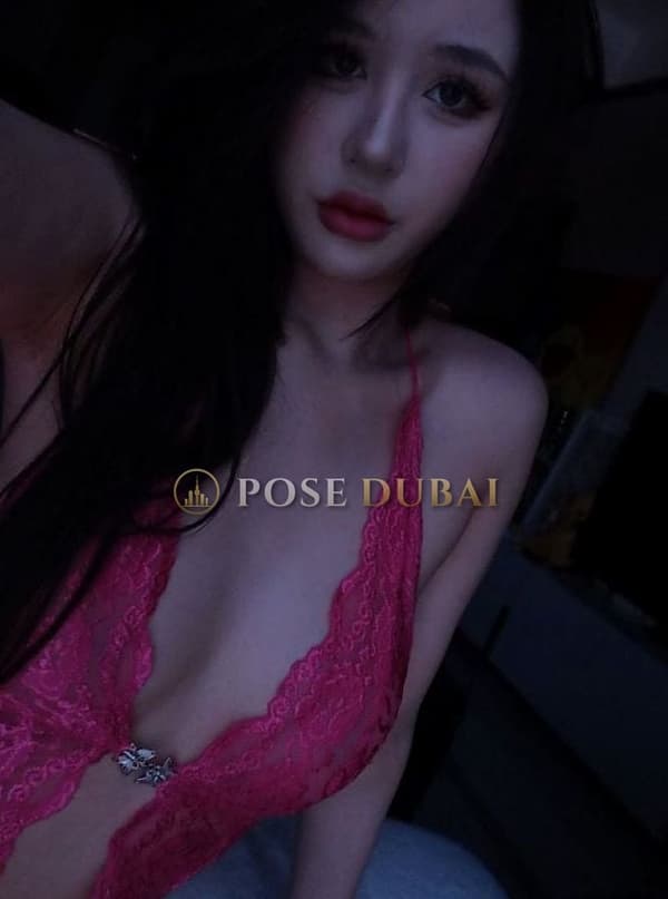 Yuna, 23, escort in Dubai — 175 cm (photo 11 of 13)